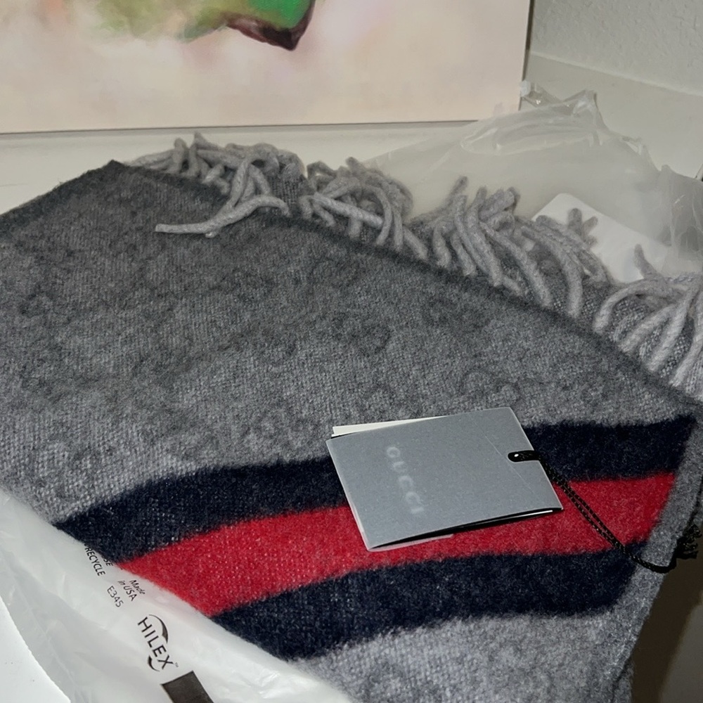 NEW Gucci authentic wool scarf unisex 570603 3G200 37 x 190 cm new with tag - Picture 2 of 12